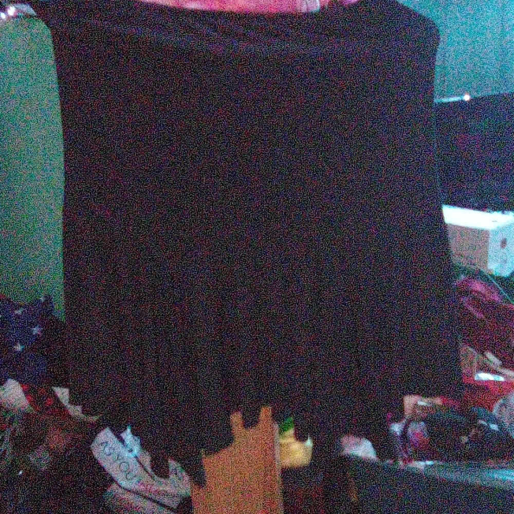 Black skirt